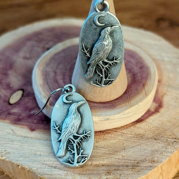 SILVER NIGHT RAVEN EARRINGS - Picture 2 of 6